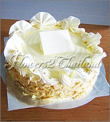 Vanilla Royal Cake
