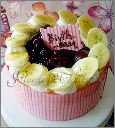 Strawberry Banana Cake