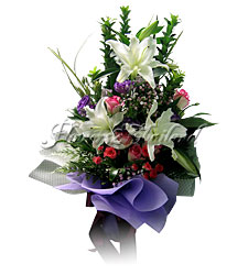 Delightful Lilies Bouquet